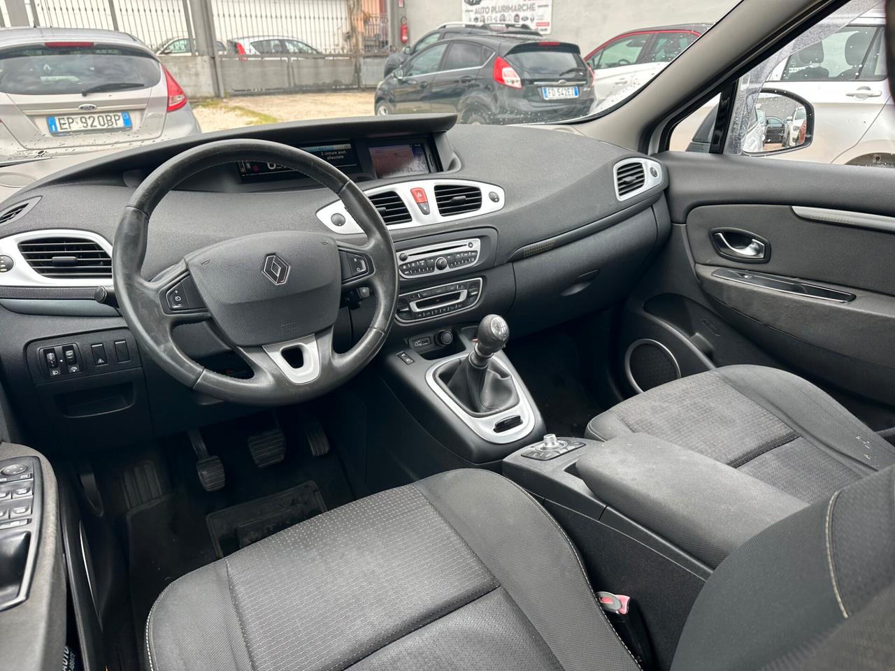 Renault Scenic X-Mod 1.5 dCi 110CV Luxe