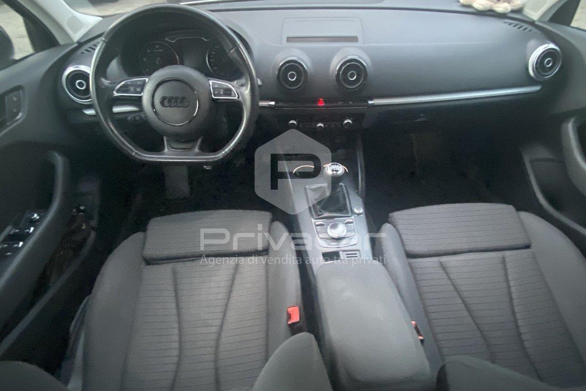 AUDI A3 Sedan 1.6 TDI clean diesel Ambiente