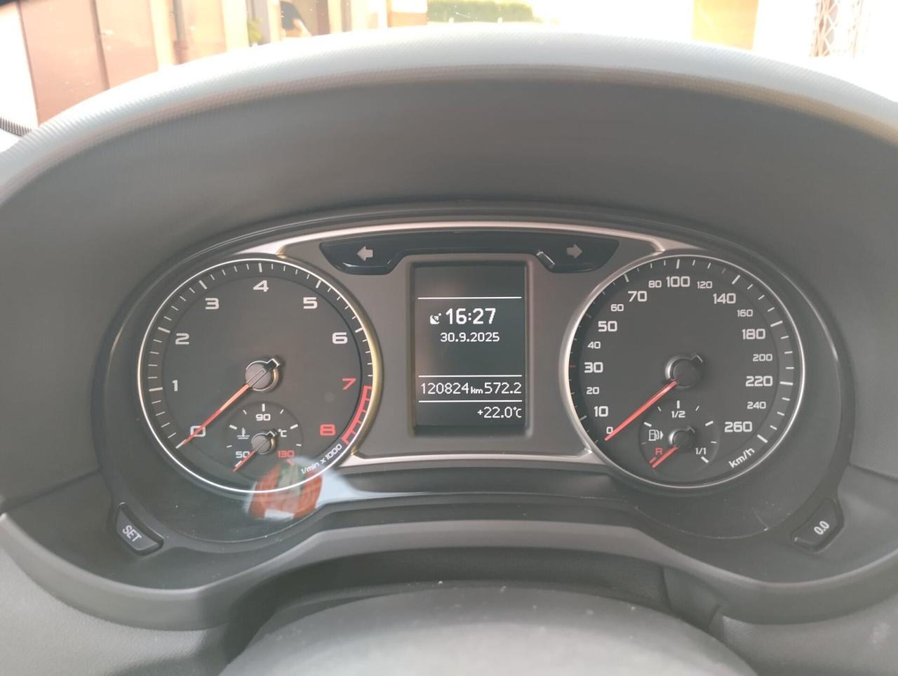 Audi A1 1.4 TFSI COD S tronic line edition plus