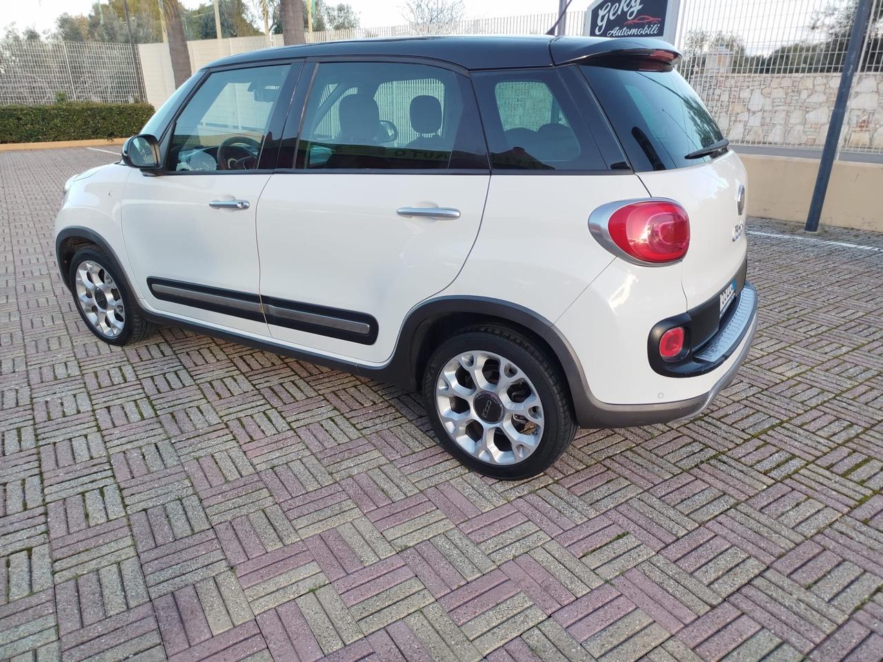 Fiat 500L 1.6 Multijet 105 CV Trekking