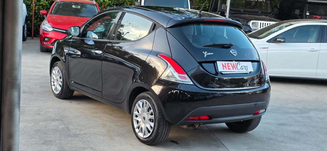 Lancia Ypsilon 1.2 69 CV 5 Benzina