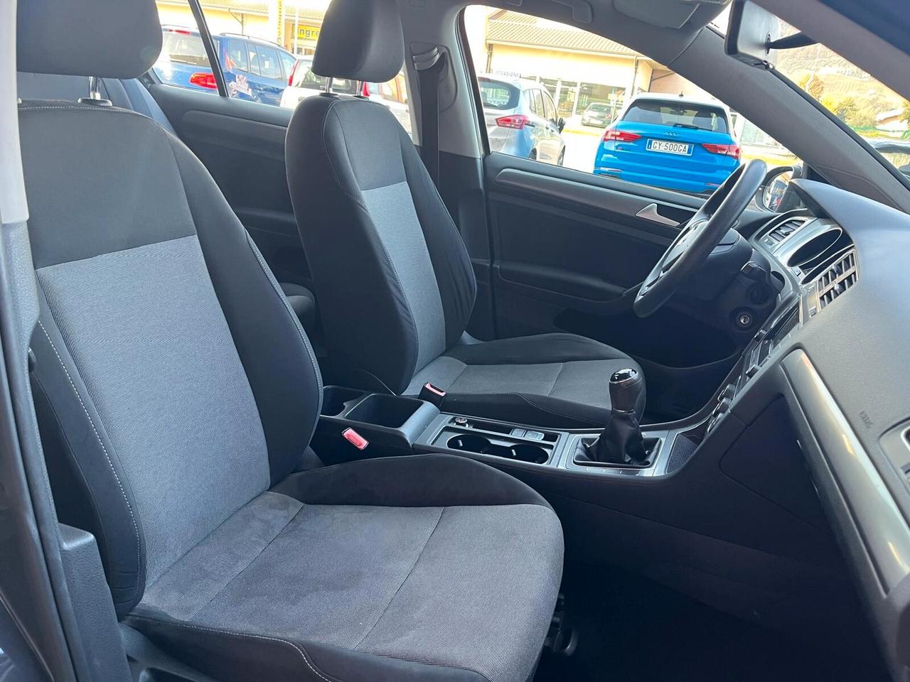 Volkswagen Golf Golf VII 5p 1.2 tsi Tech - NEOPATENTATI OK