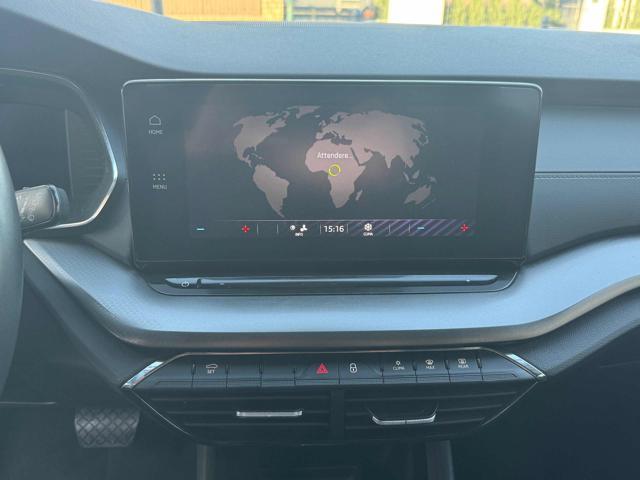 SKODA Octavia 2.0 TDI EVO SCR DSG Wagon Executive