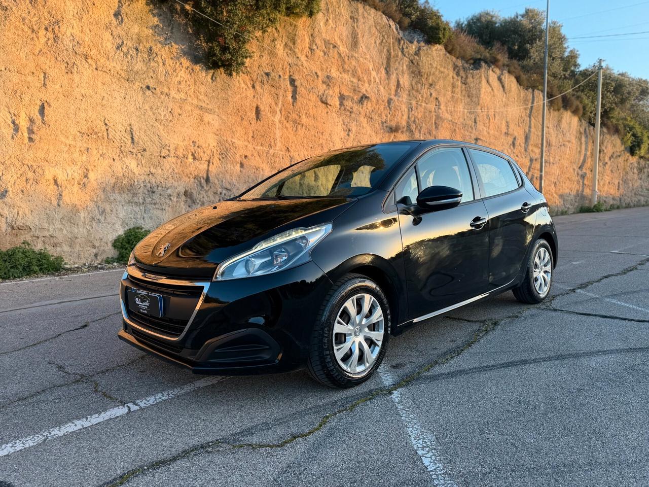Peugeot 208 Active/1.0 68 CV/MOTORE REVISIONATO
