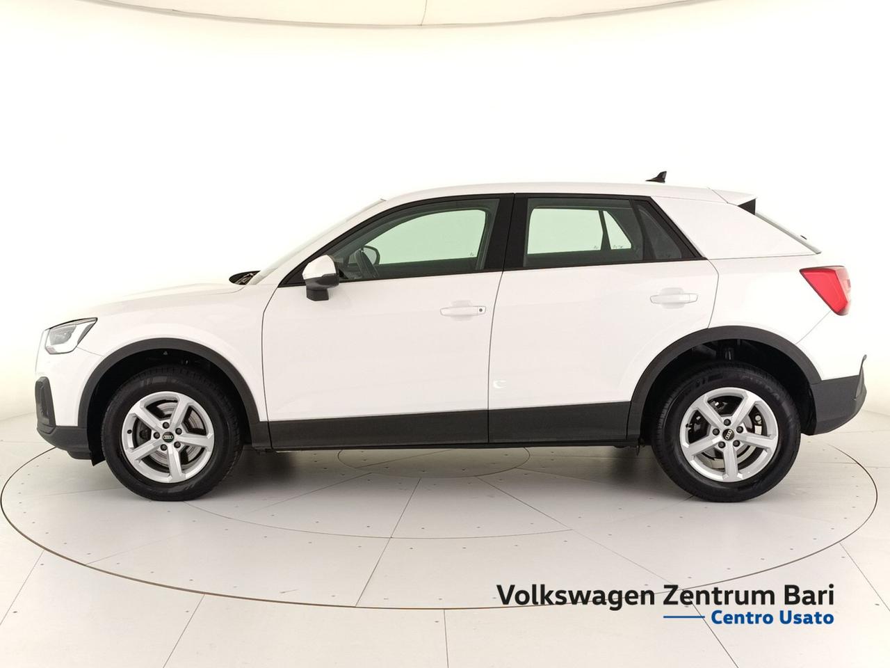 Audi Q2 35 2.0 tdi business s-tronic