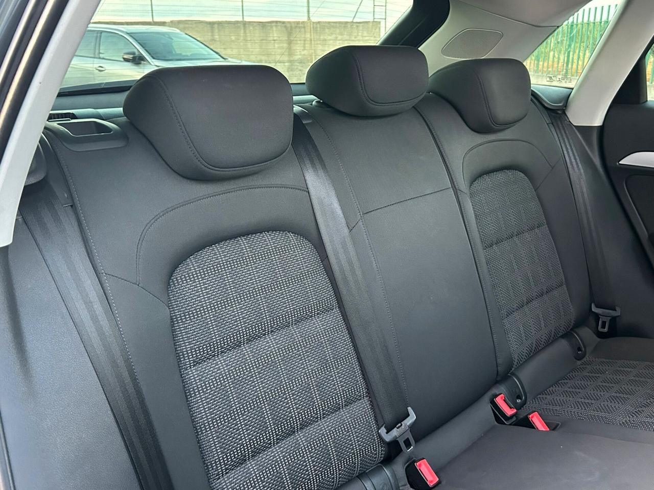 Audi Q3 2.0 TDI 150 CV quattro S tronic line Edition