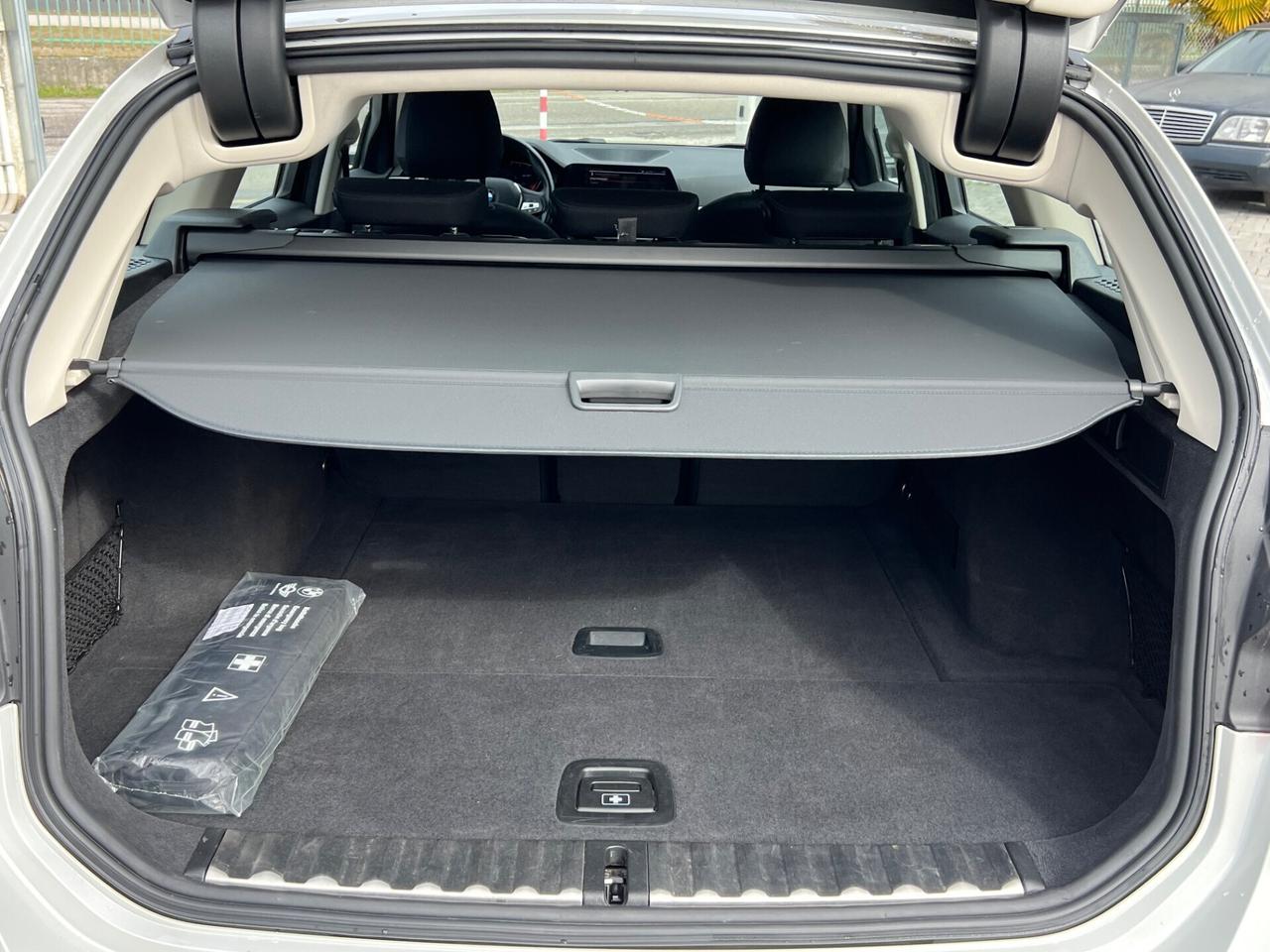 Bmw 320d 48V xDrive Touring Business Advantage