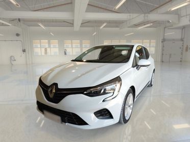 RENAULT CLIO 1.6 HYBRID E-TECH 67KW BUSINESS 5 PORTE BERLINA