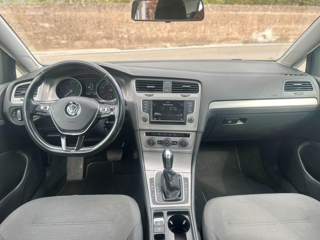 Volkswagen Golf 1.6 TDI DSG