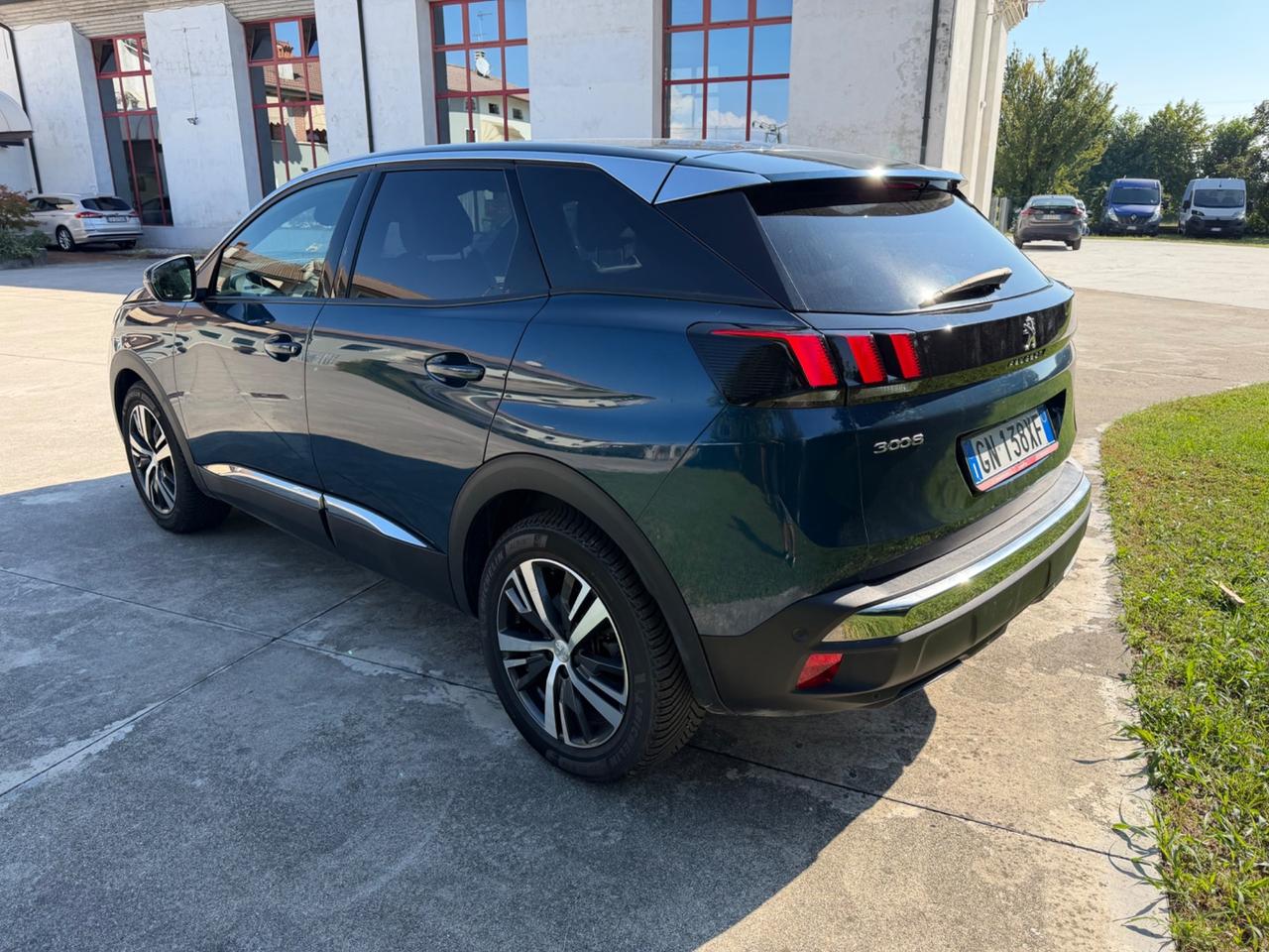 Peugeot 3008 BlueHDi 130 S&S EAT8 Allure Pack