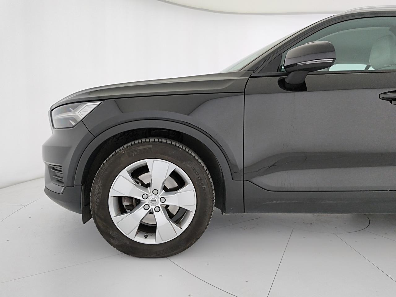 Volvo XC40 2.0 d3 Momentum awd