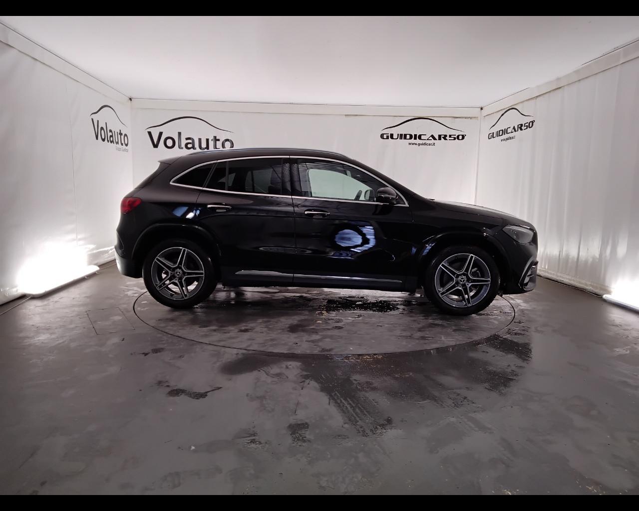 Mercedes-Benz GLA-H247 2023 - GLA 180 d AMG Line Advanced Plus auto