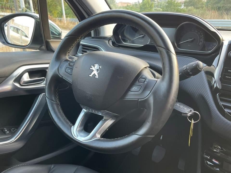Peugeot 2008 1.6 e-HDi 92 CV Allure