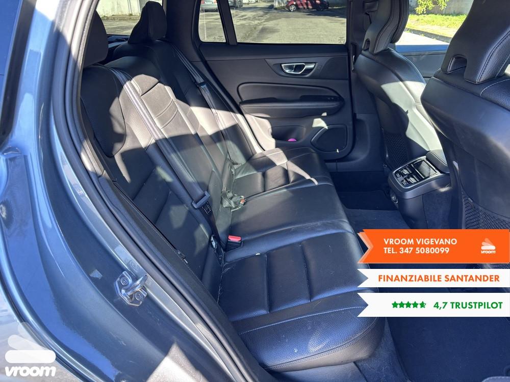 VOLVO V60 (2018-->) V60 D4 Geartronic Business ...