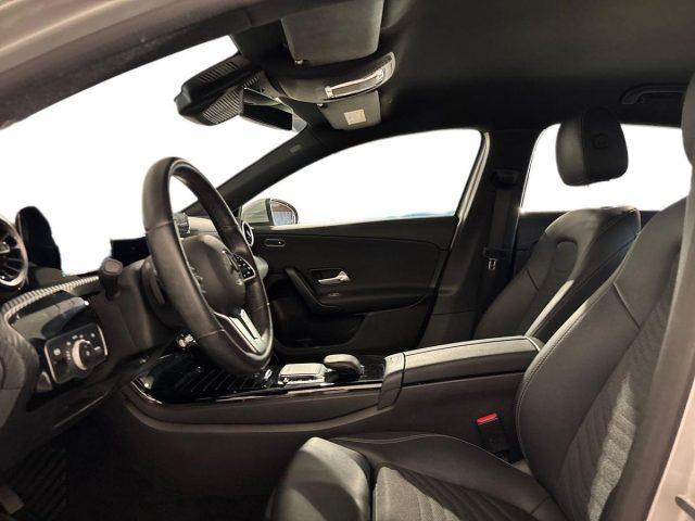 MERCEDES-BENZ A 180 Automatic Business Extra