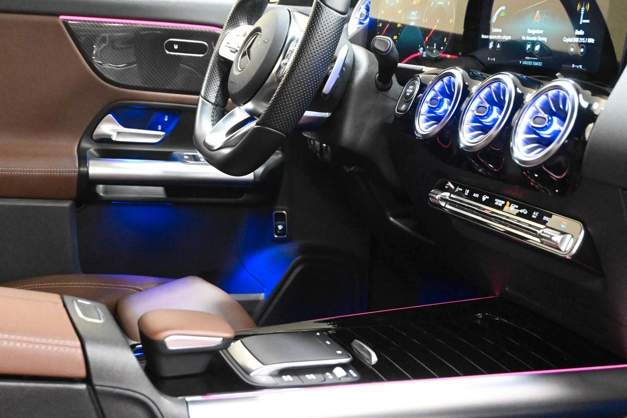 MERCEDES GLA (X156) GLA 200 d Automati...