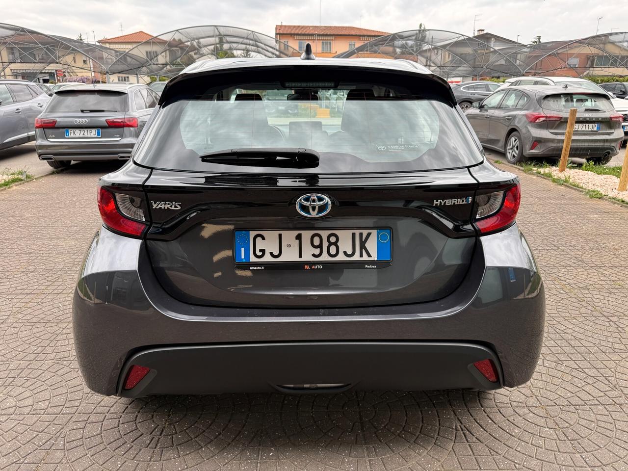 Toyota Yaris 1.5 Hybrid 5 porte Trend