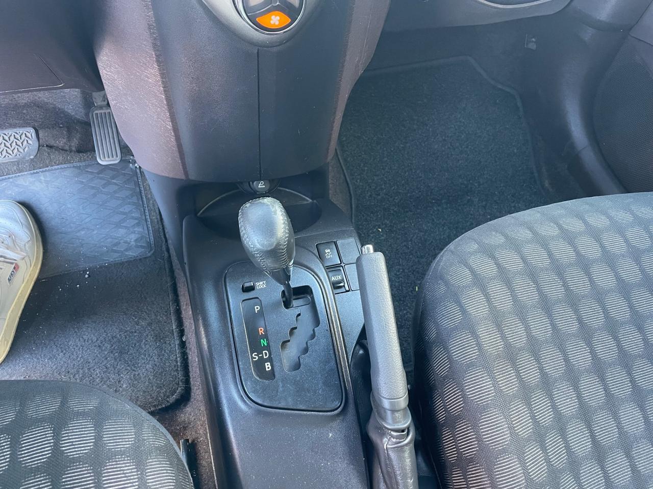 Toyota iQ 1.0 AUTOMATICA Garanzia