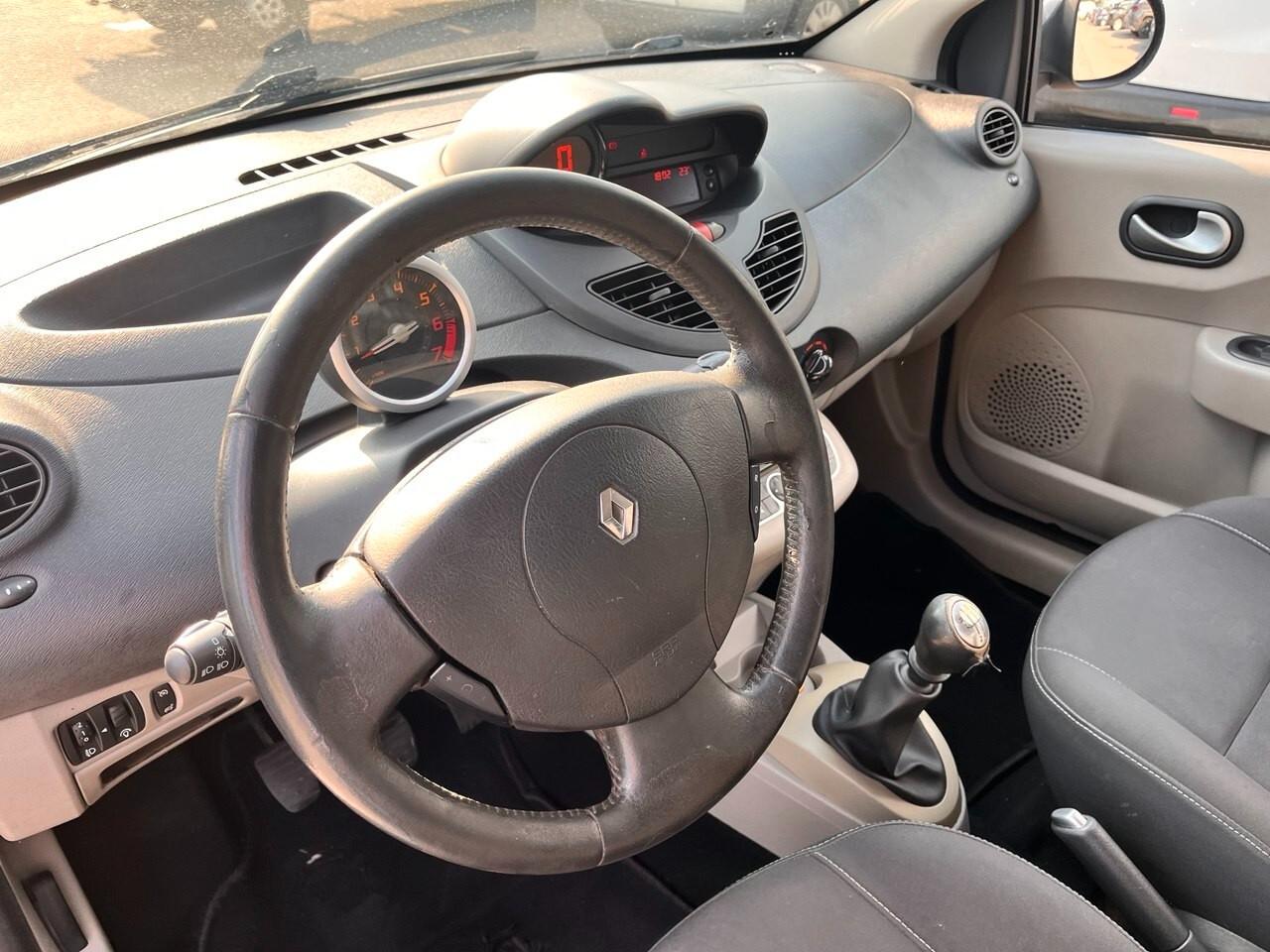 Renault Twingo 1.2 8V