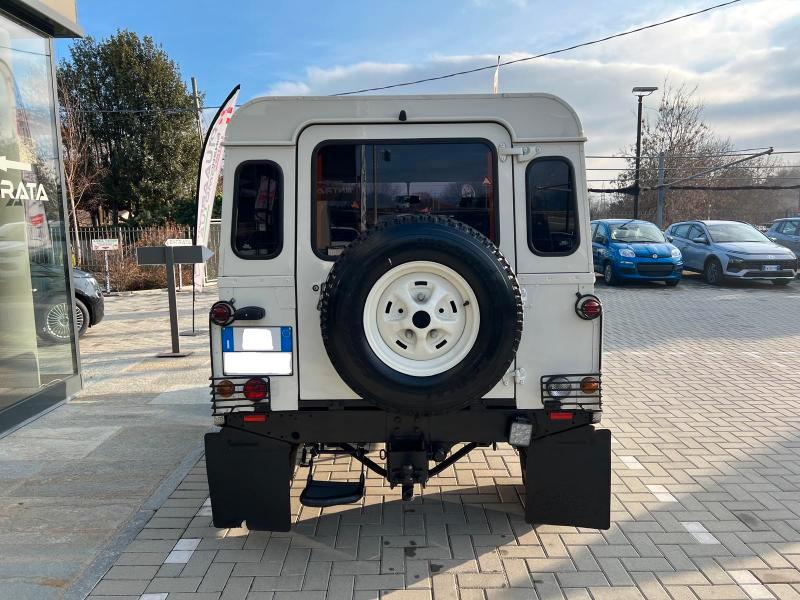 Land Rover Defender 90 SW Defender 90 2.5 tdi County