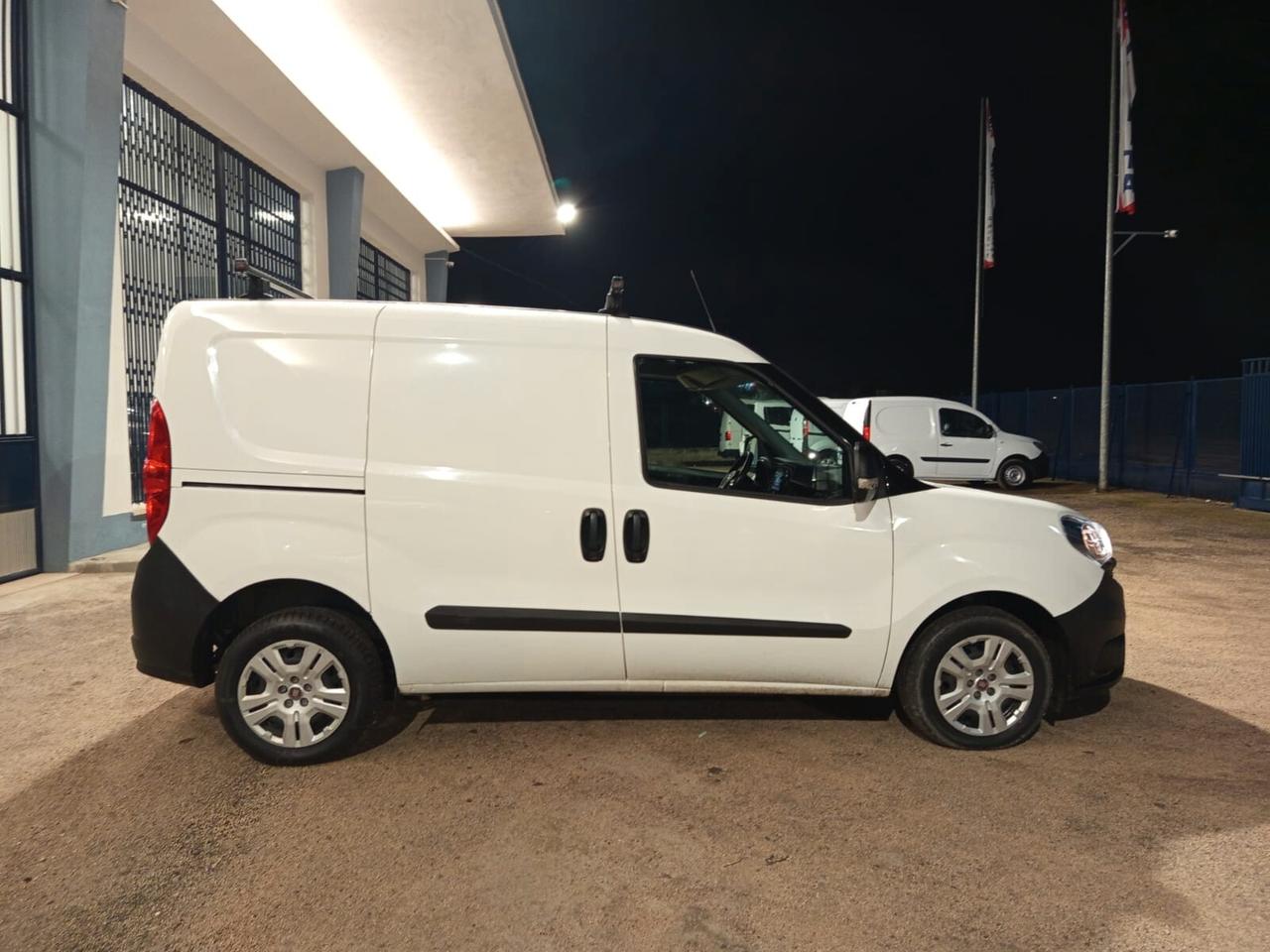 Fiat Doblo Doblò 1.6 MJT 90CV S&S PC-TN Cargo Lounge