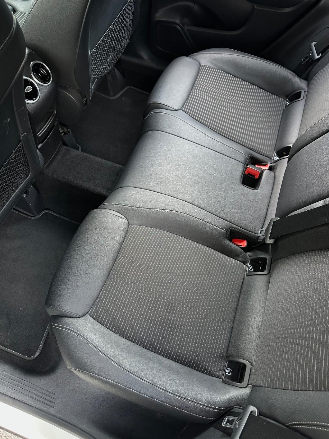 Mercedes-Benz GLA 200d 4Matic Automatic Sport Plus