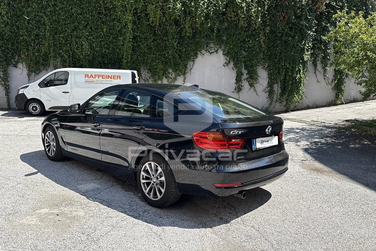 BMW 320i Gran Turismo Luxury