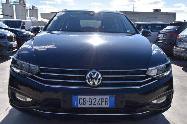 VOLKSWAGEN Passat Variant 1.6 TDI SCR DSG Business BMT