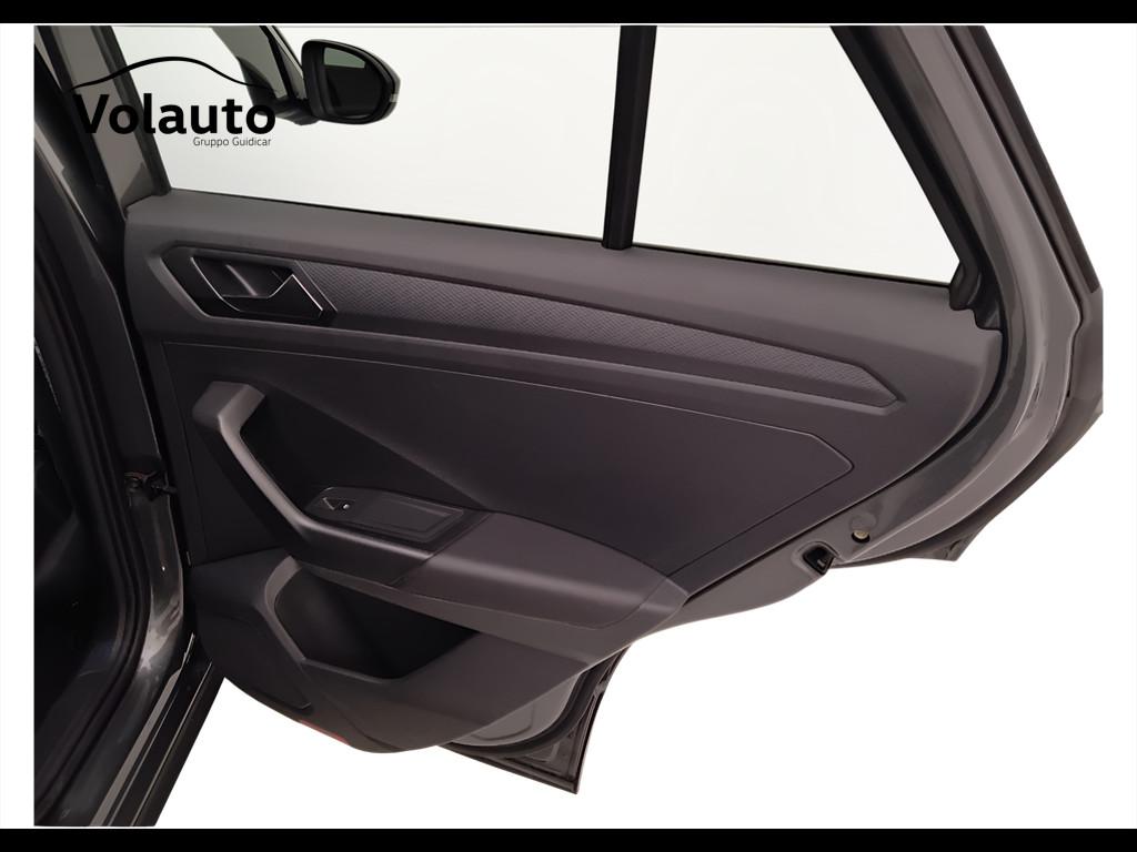 VOLKSWAGEN T-Roc 2022 - T-Roc 1.0 tsi R-Line 110cv