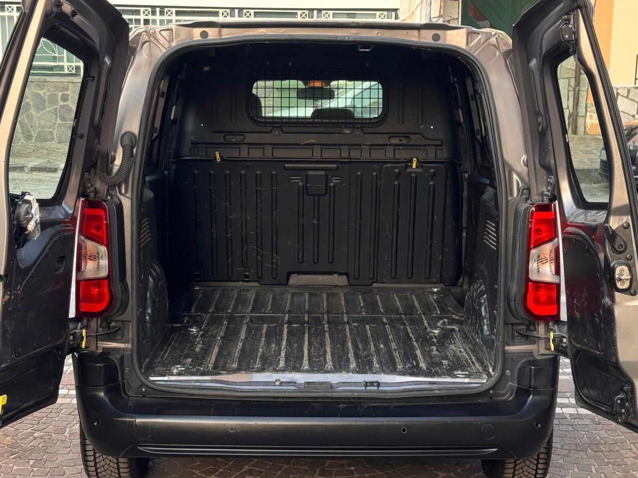Citroen Berlingo BlueHDi 100 S&S Van M Control