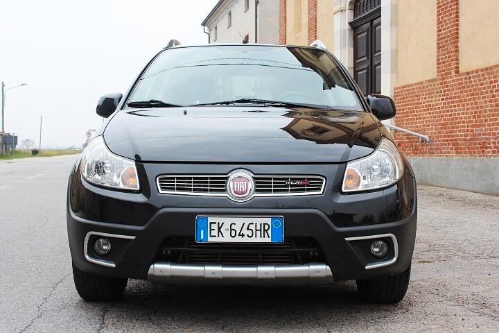 Fiat Sedici 2.0 MJT 16V DPF 4x4 Emotion ESTETICA DA VETRINA CLIMA AUT CERCHI IN LEGA BARRE