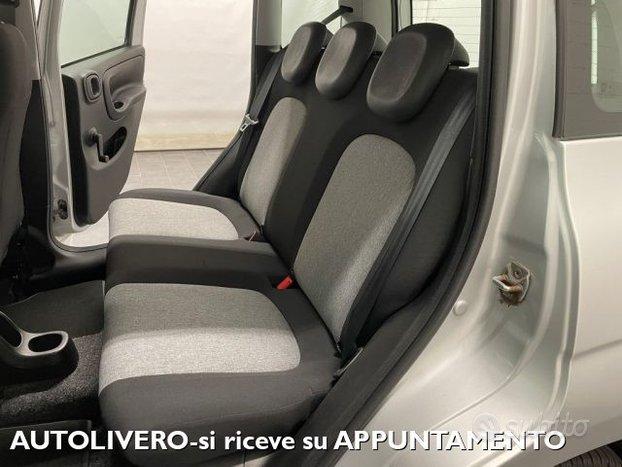 FIAT Panda 1.2 Lounge 69CV-EURO6-PDC-5PTI-CLIMA