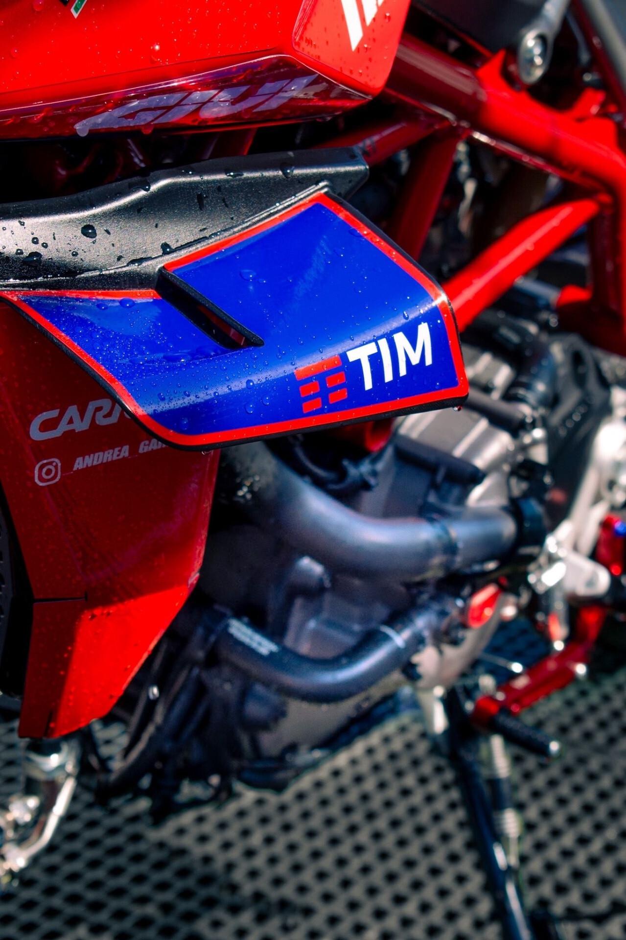 Ducati Hypermotard 950 Depotenziato patente a2