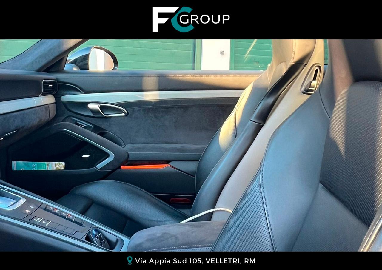 Porsche 911 3.0 Carrera GTS Coupé