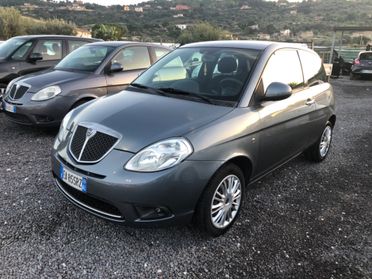 Lancia Ypsilon 1.2 Argento