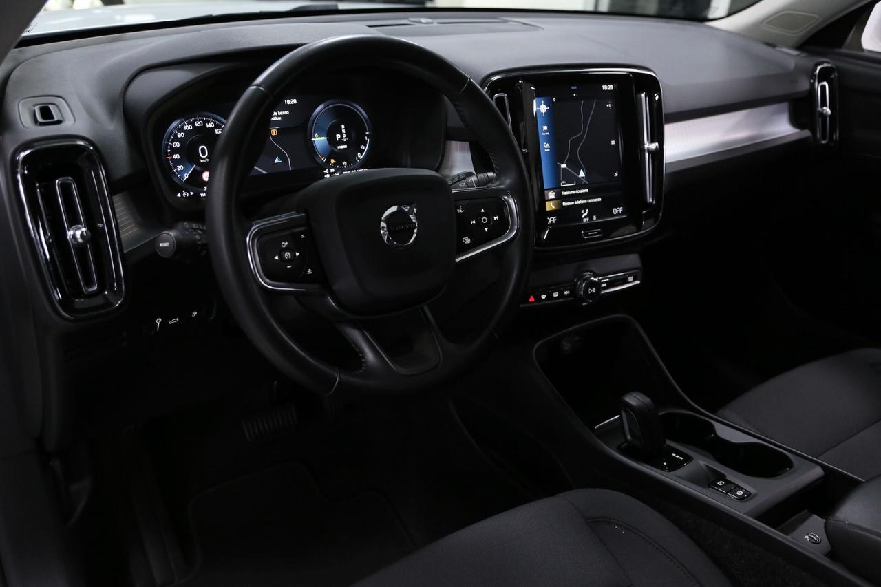 Volvo XC40 T5 Recharge Plug-in Hybrid Inscription Expression auto