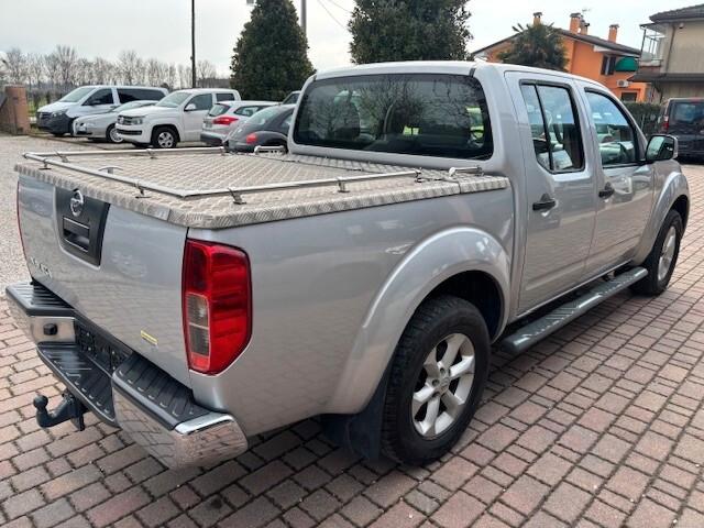 Nissan Navara 2.5 dCi 190CV 4 porte Double Cab LE Automatik
