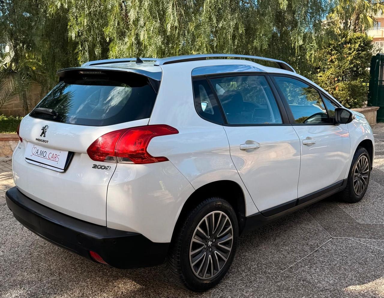 Peugeot 2008 PureTech 82 Active UNICO PROPRIETARIO COME NUOVA