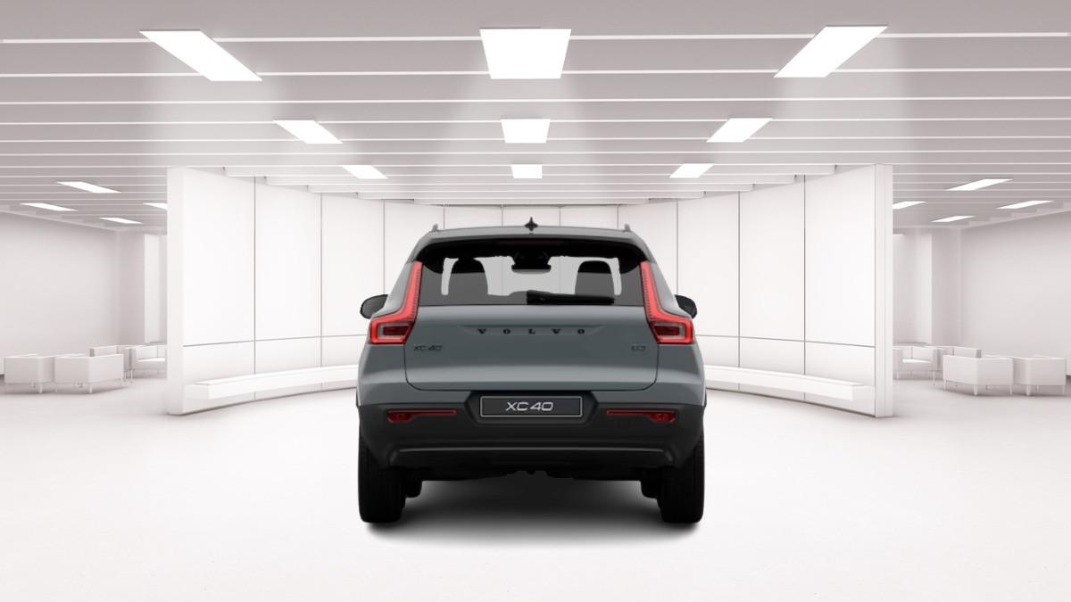 VOLVO Xc40 B3 Mild Hybrid Automatico Ultra Black Edition