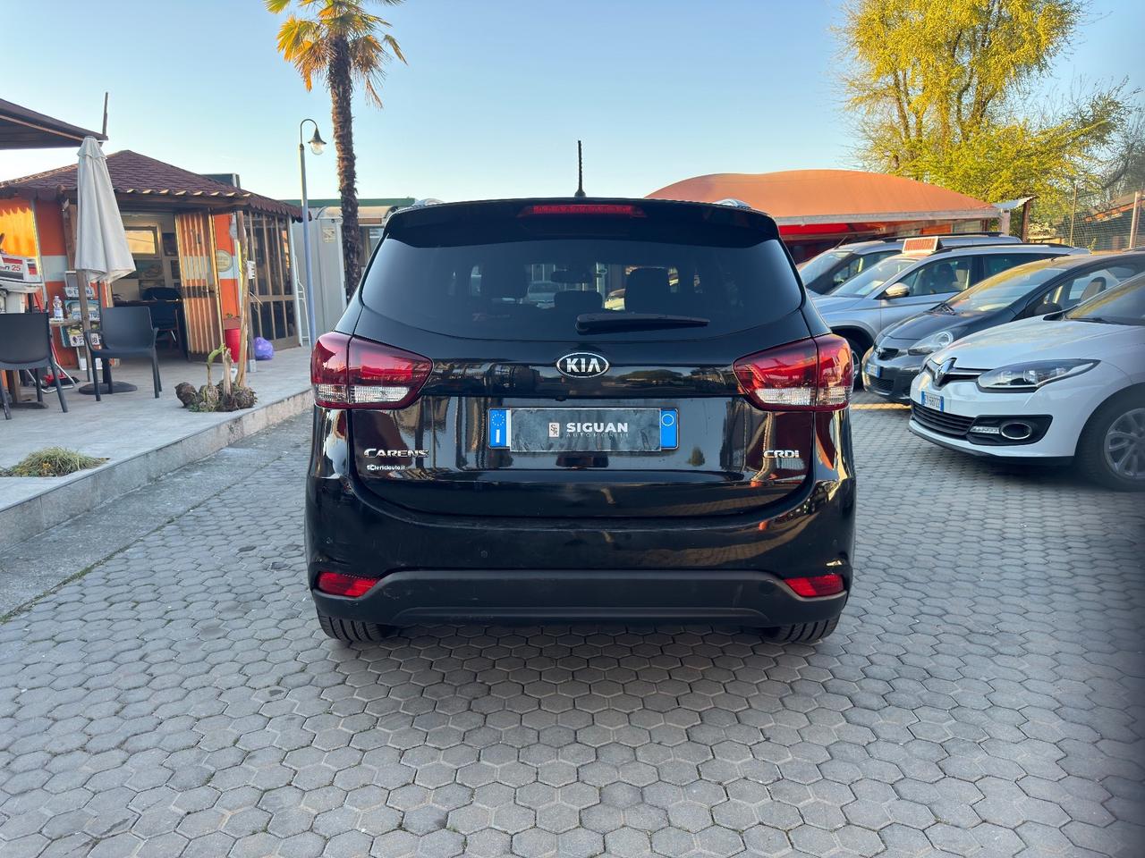 Kia Carens 1.7 CRDi 7 POSTI ADATTA A NEOPATENTATI 115 CV Class