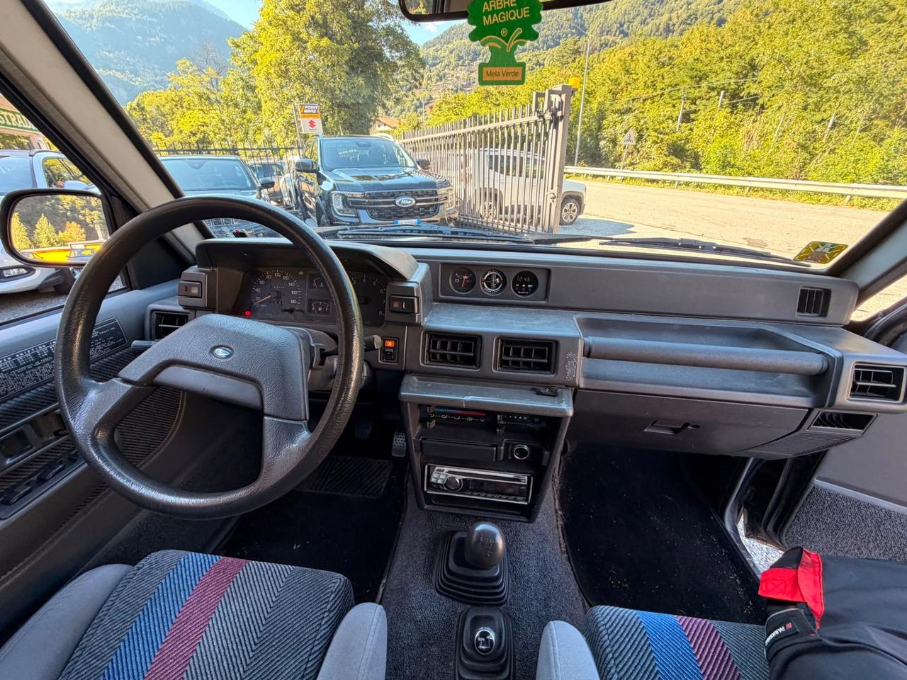 Daihatsu Feroza 1.6i cat Resin-top Full-Time City