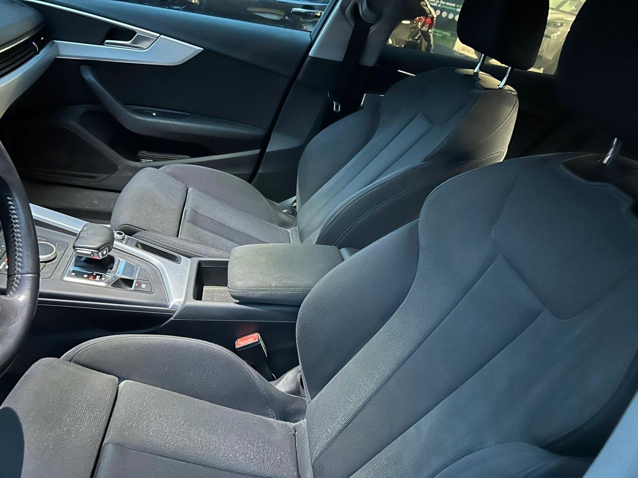 Audi A4 Avant 2.0 TFSI S tronic g-tron Business