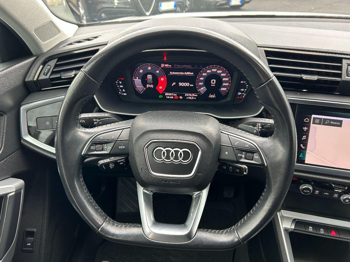 AUDI - Q3 - 2.0 TDI 150CV S tronic Sport S LINE