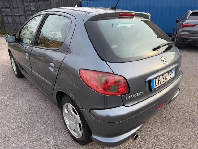 PEUGEOT 206 1.4 5p. Enfant Terrible senza lavoro da fare