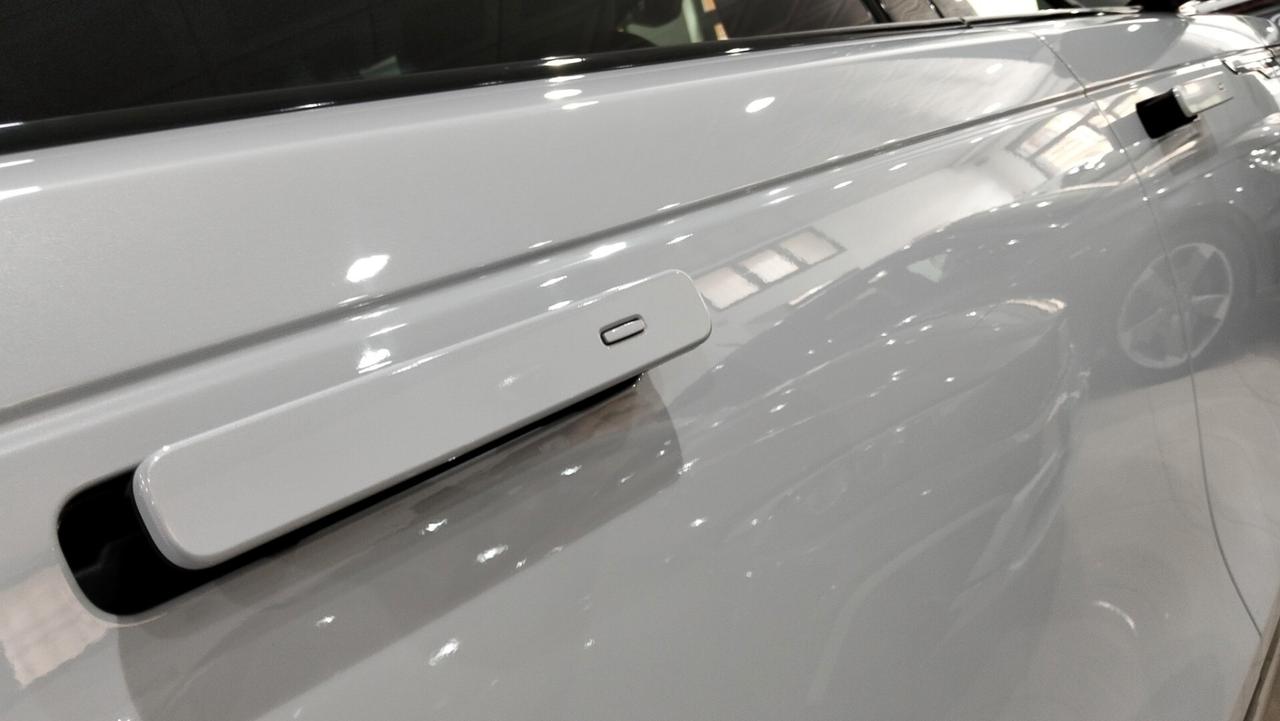 Land Rover Range Velar 2.0D I4 240 CV R-Dynamic SE