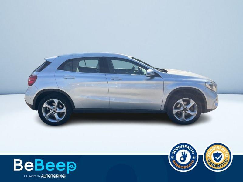 Mercedes-Benz GLA 200 D SPORT AUTO