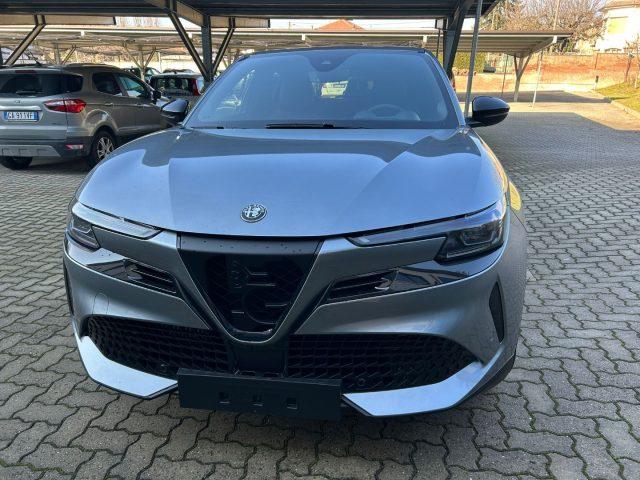 ALFA ROMEO Junior 1.2 145 CV Hybrid eDCT6 Speciale KM 0