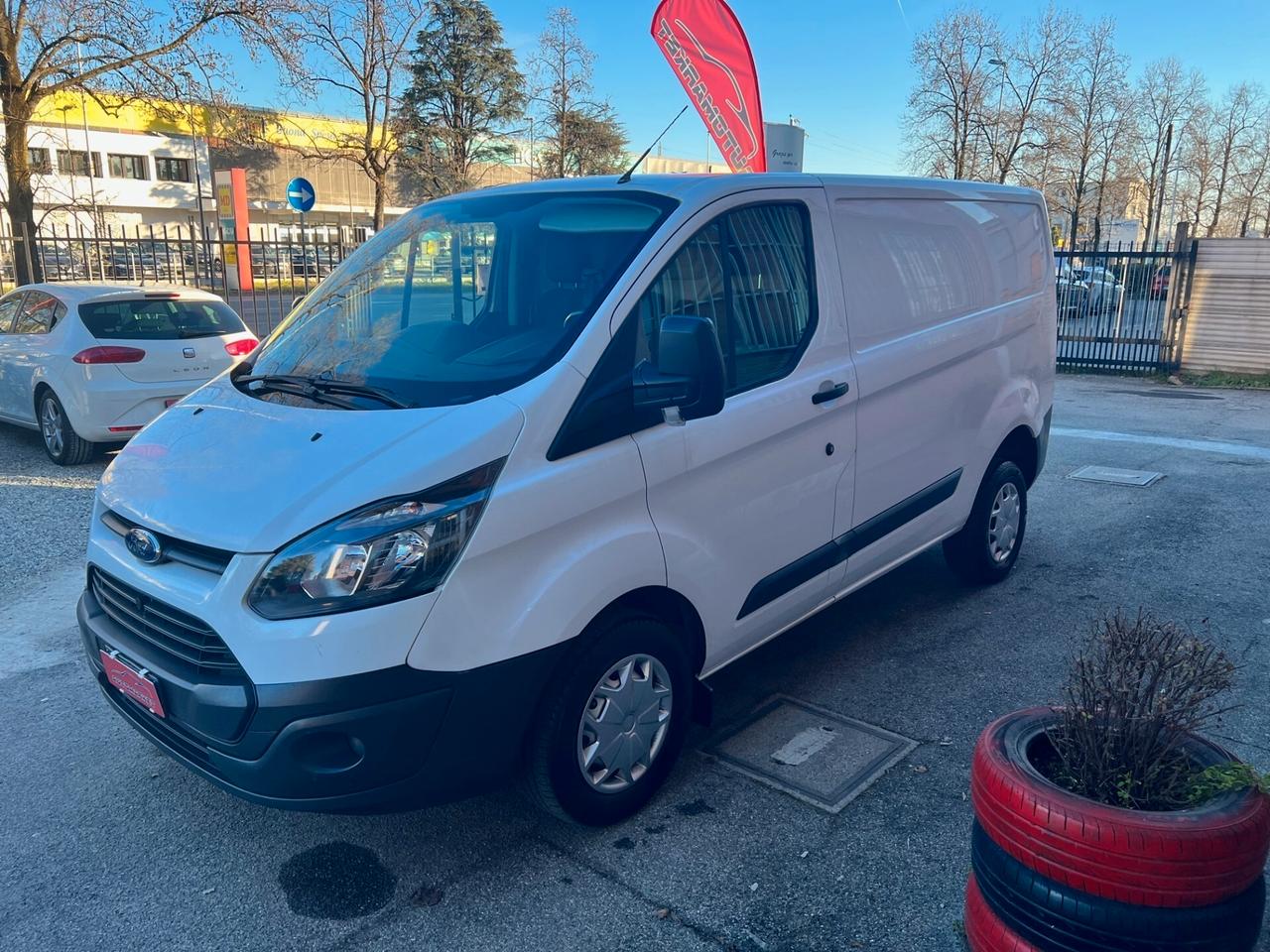 Ford Transit Custom 2.2 TDCI 125CV