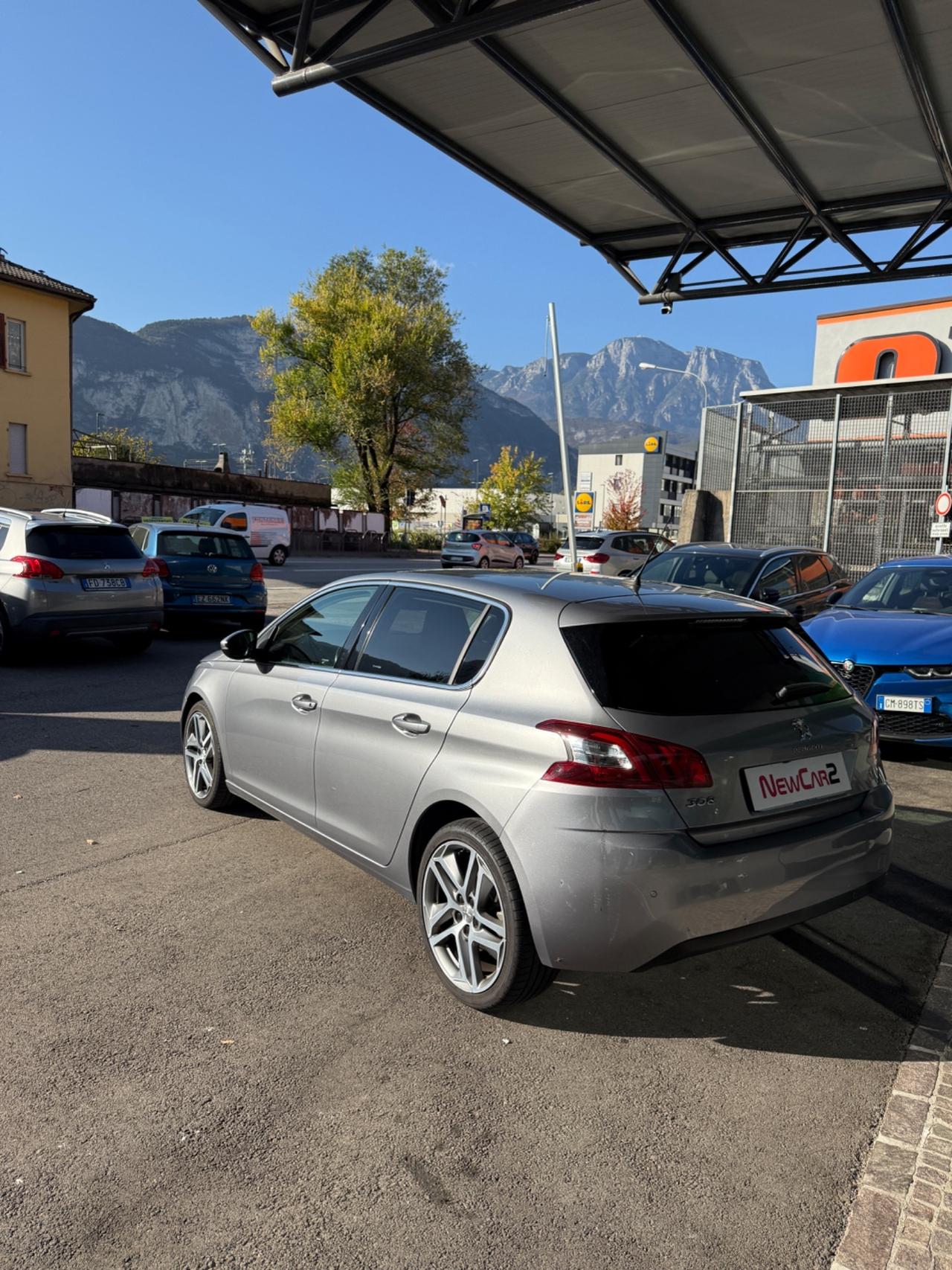 PEUGEOT 308 BlueHDi 120 S&S EAT6 GT Line