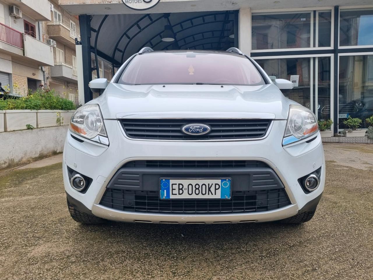 Ford Kuga 2.0 TDCi 163 CV TETTUCCIO E NAVISAT